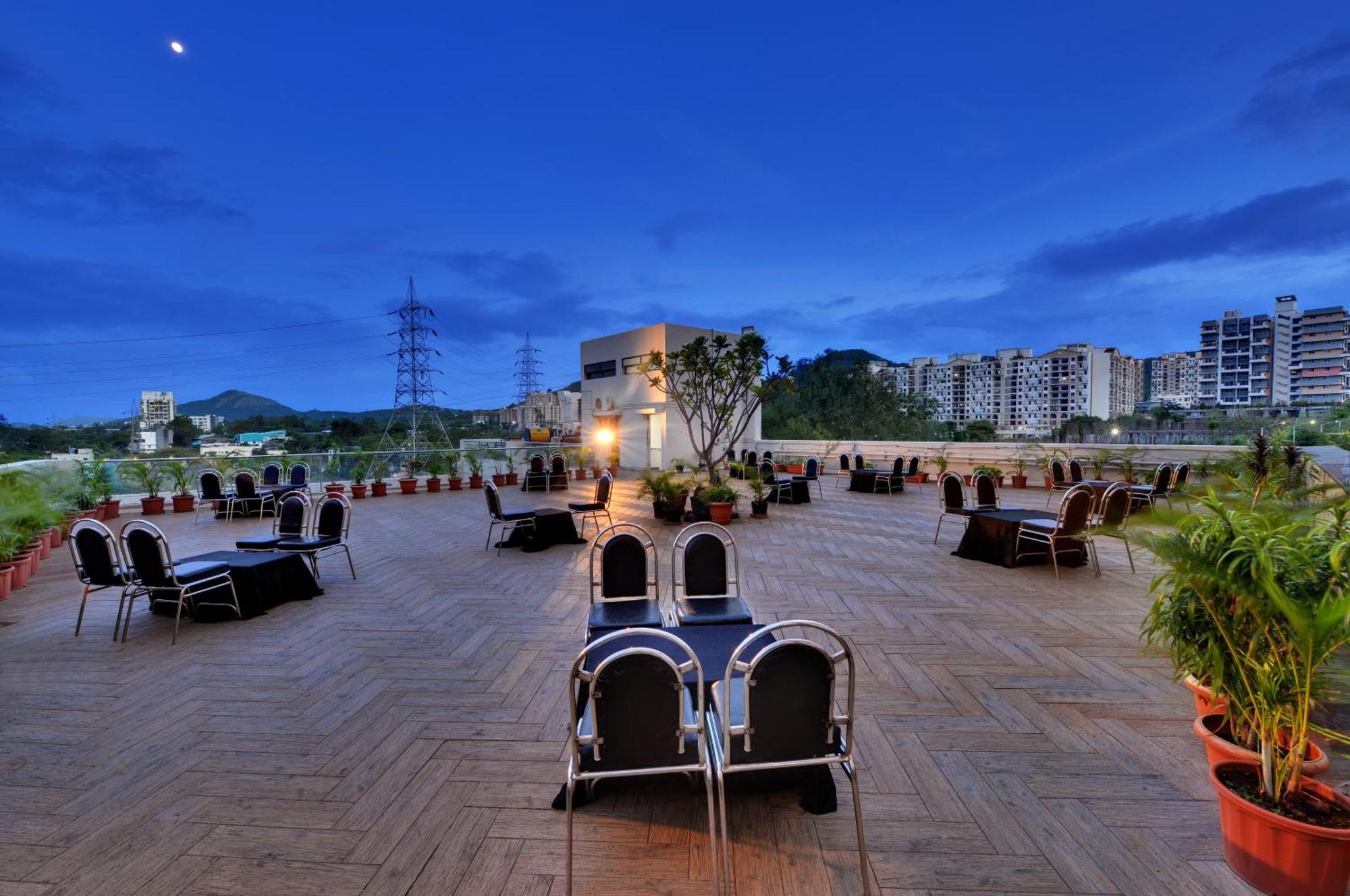 The Fern Residency, Vadgaon - Talegaon, Pune Екстер'єр фото