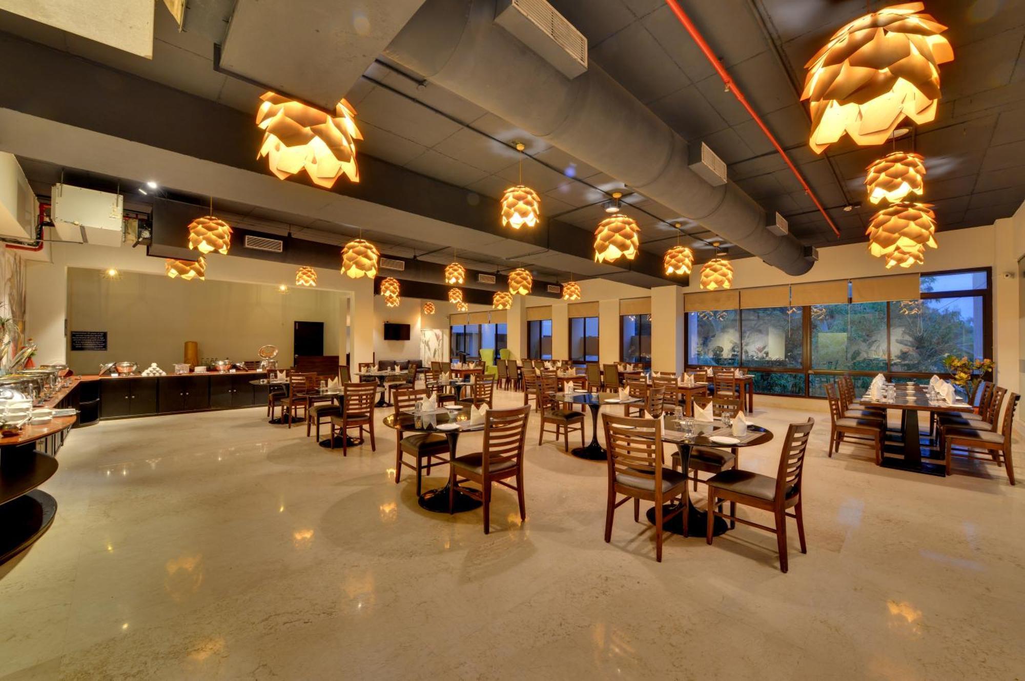 The Fern Residency, Vadgaon - Talegaon, Pune Екстер'єр фото