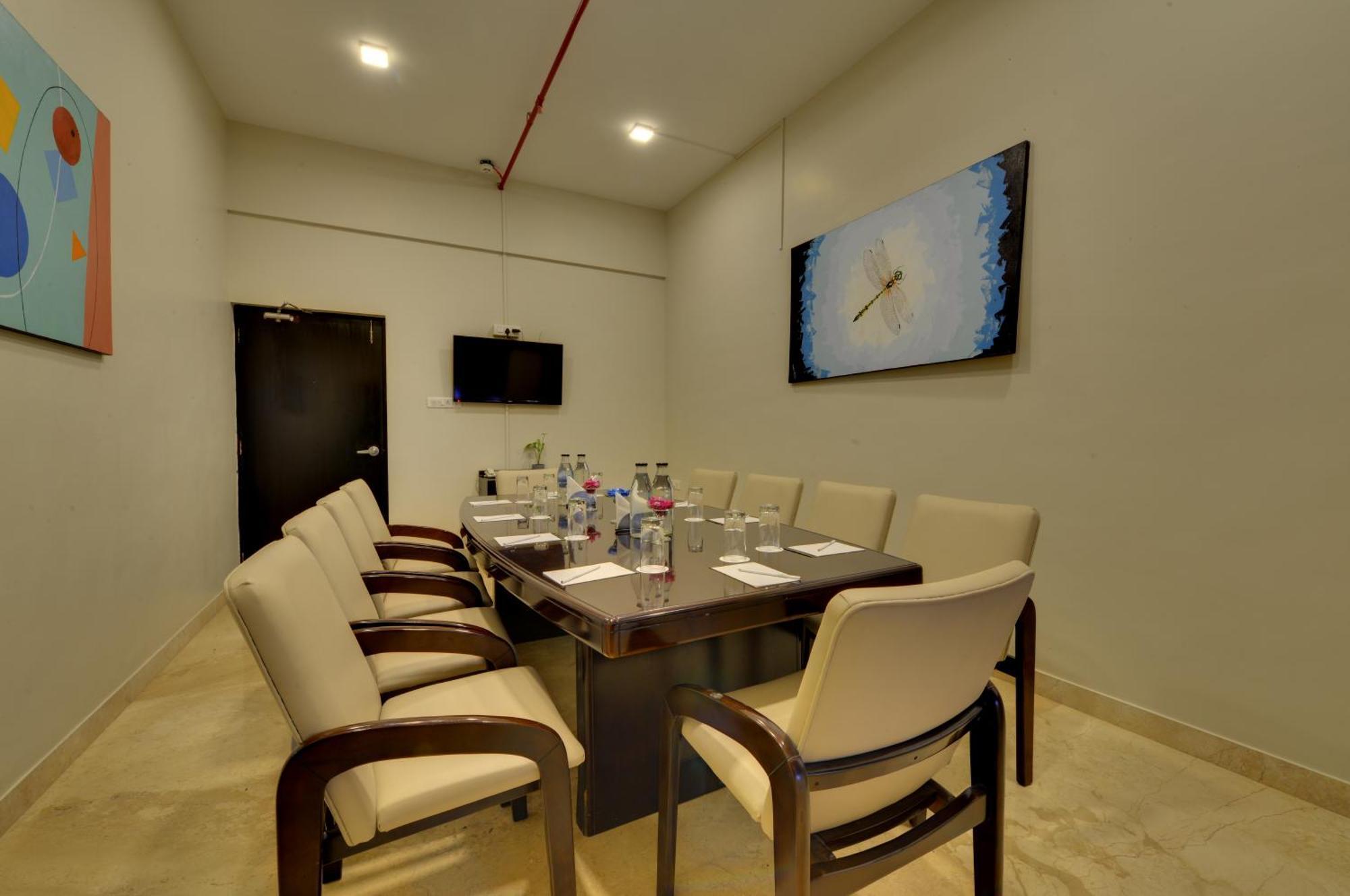 The Fern Residency, Vadgaon - Talegaon, Pune Екстер'єр фото